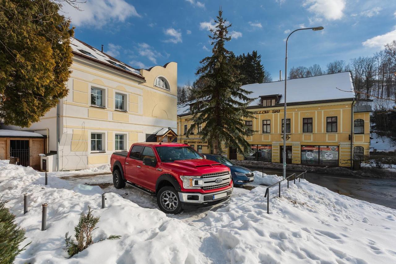 Apartmany Vlevo&Dole Rokytnice nad Jizerou Bagian luar foto