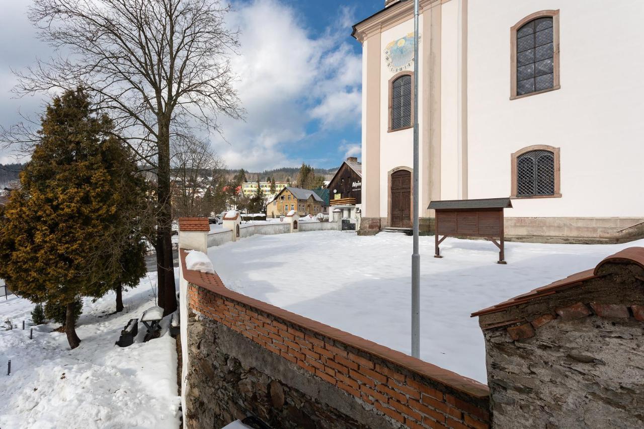 Apartmany Vlevo&Dole Rokytnice nad Jizerou Bagian luar foto